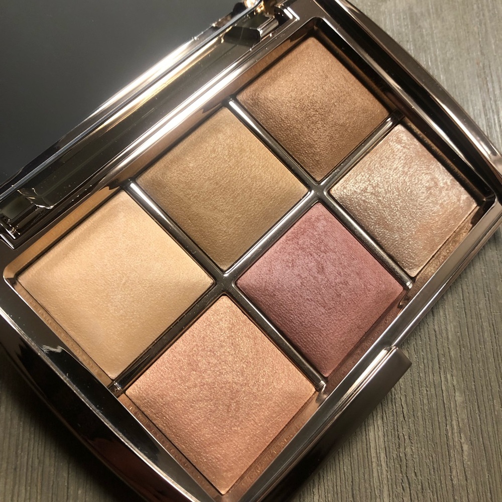 HOURGLASS AMBIENT LIGHTING EDIT – UNLOCKED - Picture 12 of 14